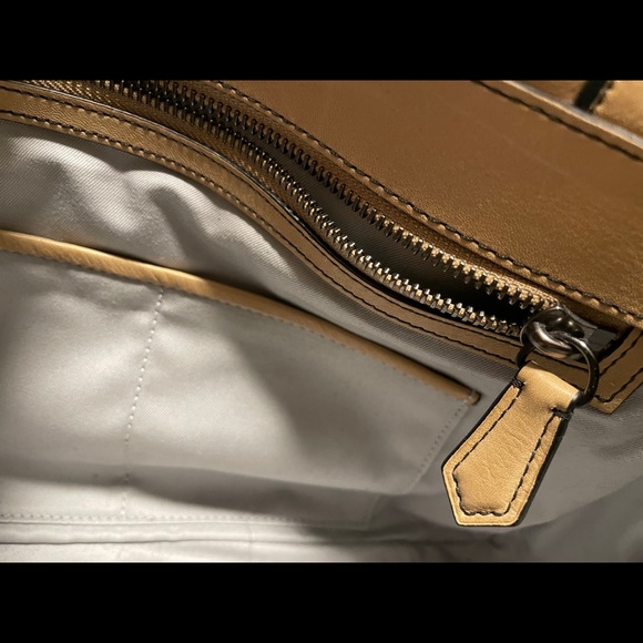 Classic Reed Krakoff Purse - Picture 11 of 15